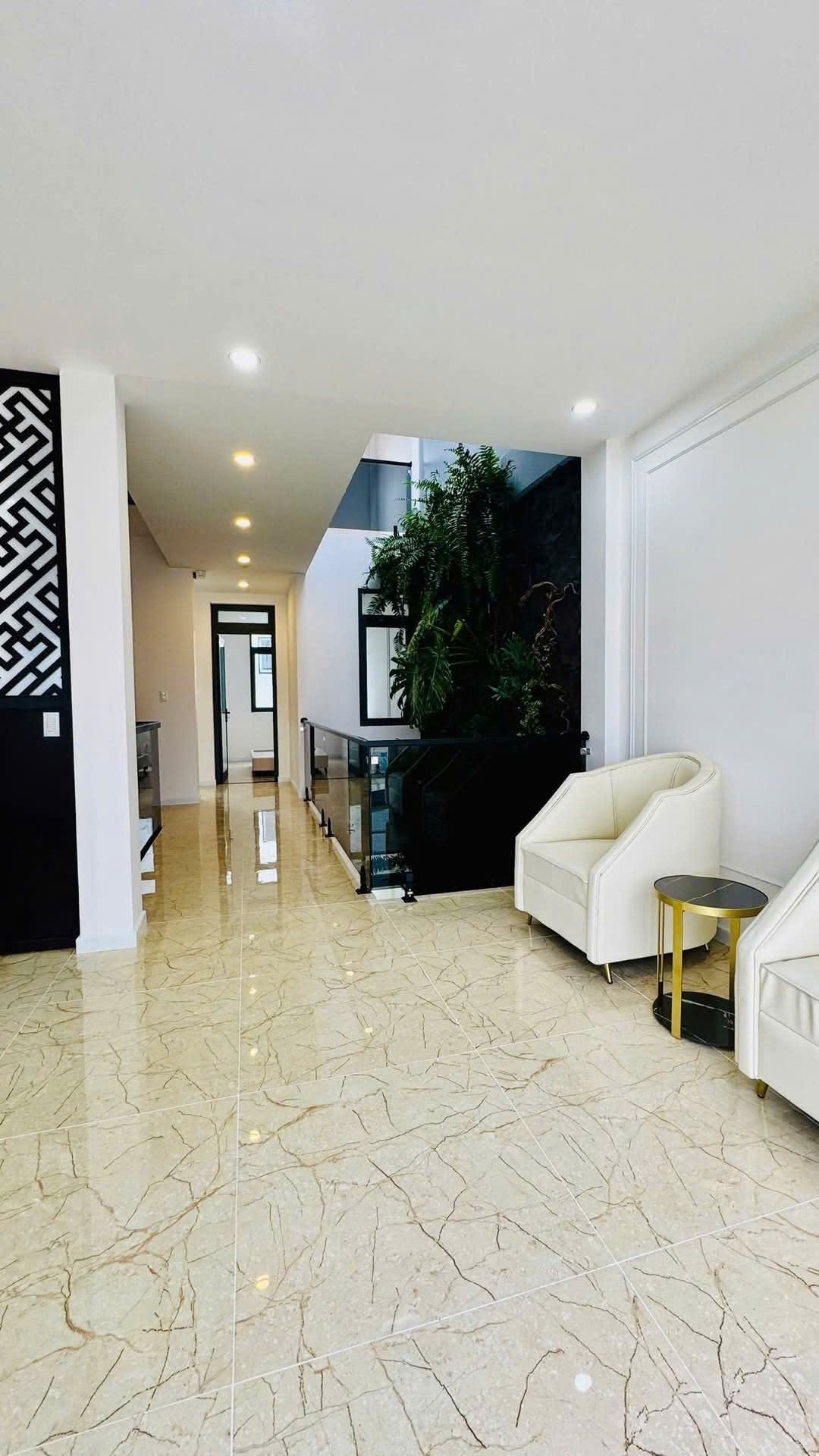 Cần Bán gấp Nhà đẹp đường Mê Linh, Đà Lạt giá 13.6 tỷ - Ảnh 2